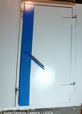 2m Ｘ 1m Rf 보호해야 하는 문은 매뉴얼 Emc를 챔버에 수용합니다